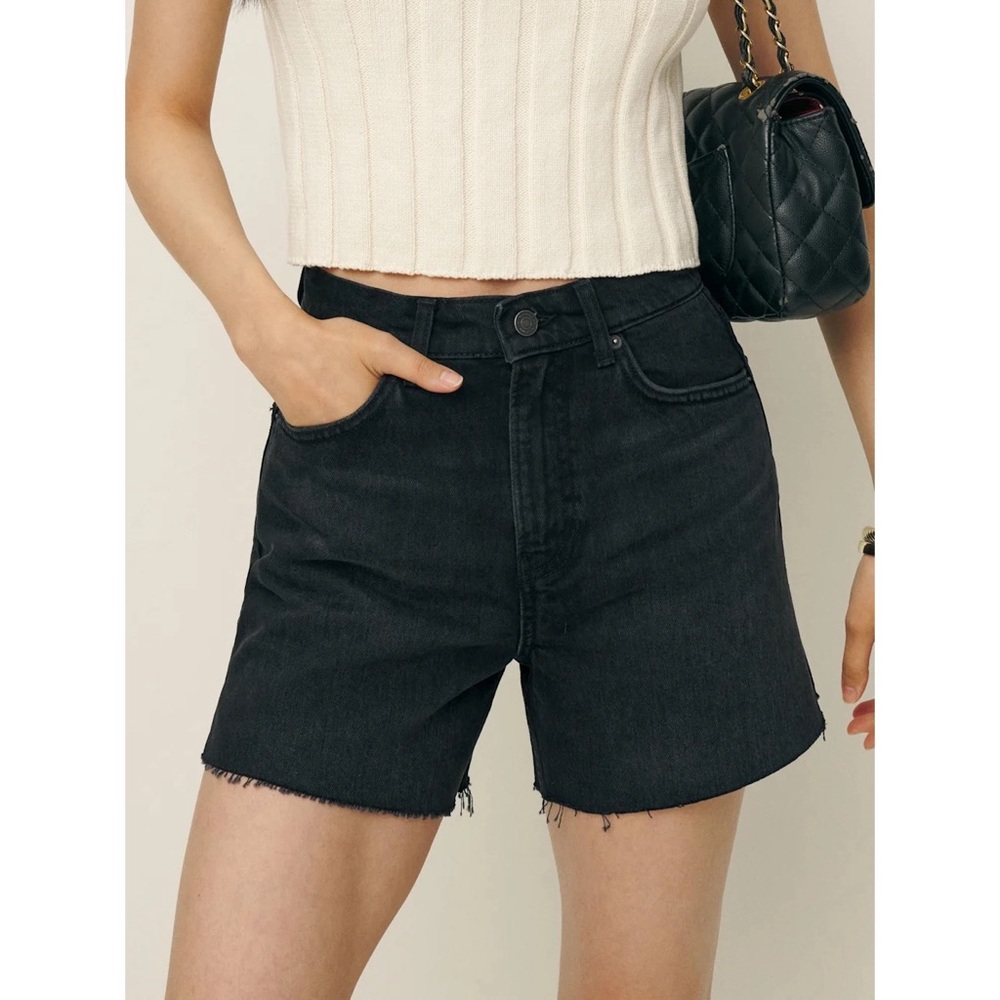 NWT Reformation Jeans Wilder High‎ Rise Relaxed Jean Denim Shorts in Vana